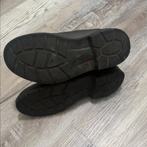 Blundstone boots - Picture 4 of 8